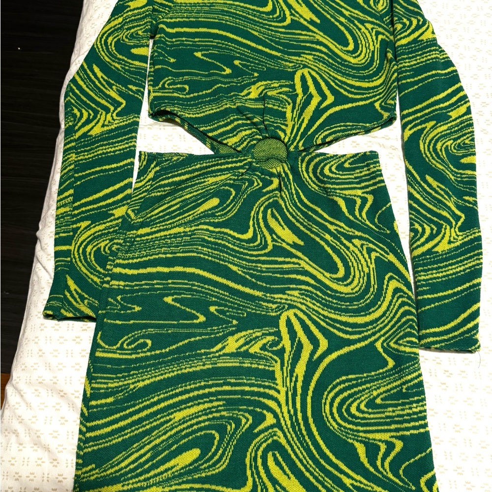 Zara Green and Yellow Long Sleeve Bodycon Dress